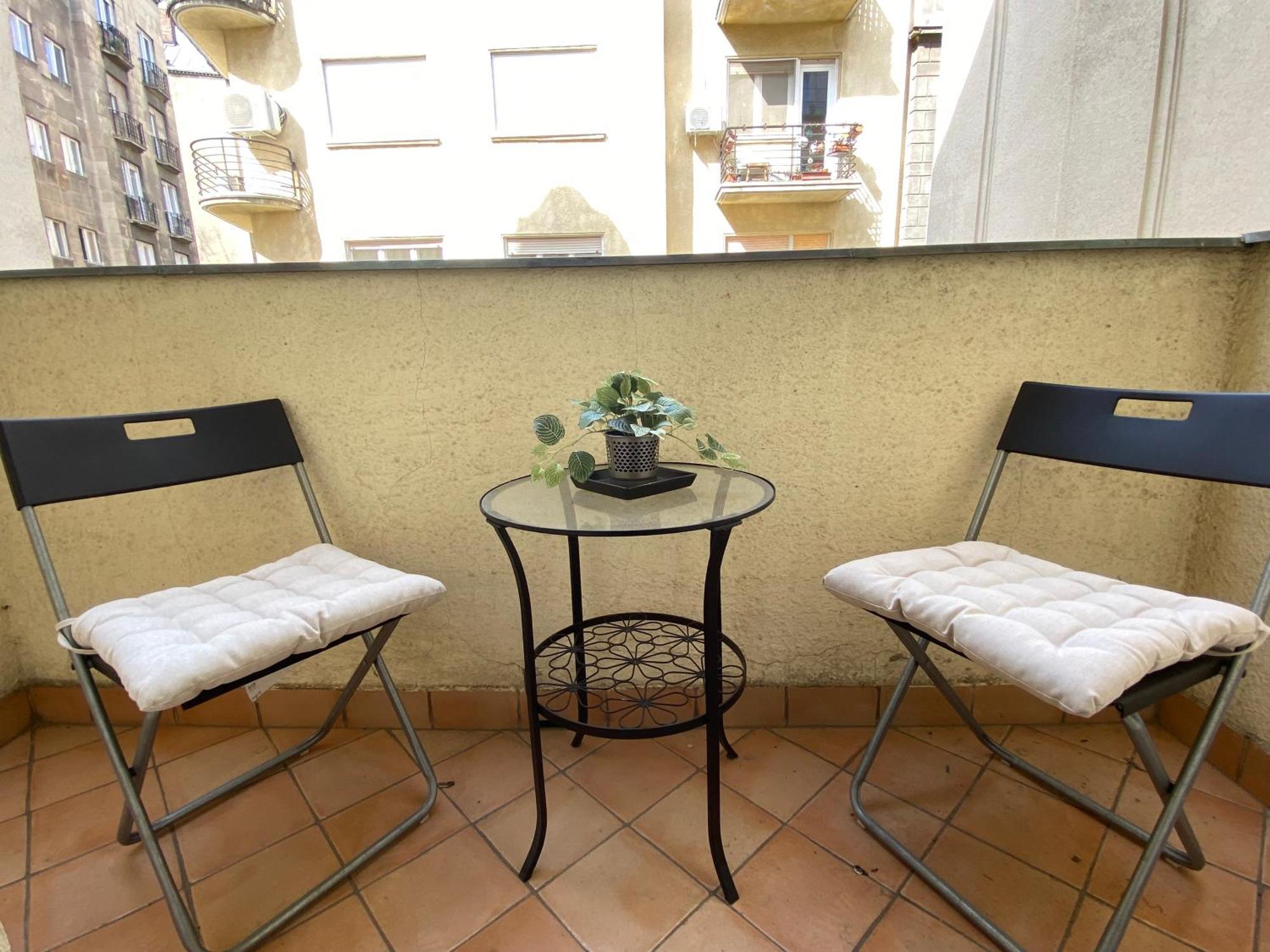 The Olive Home Budapest Exterior photo